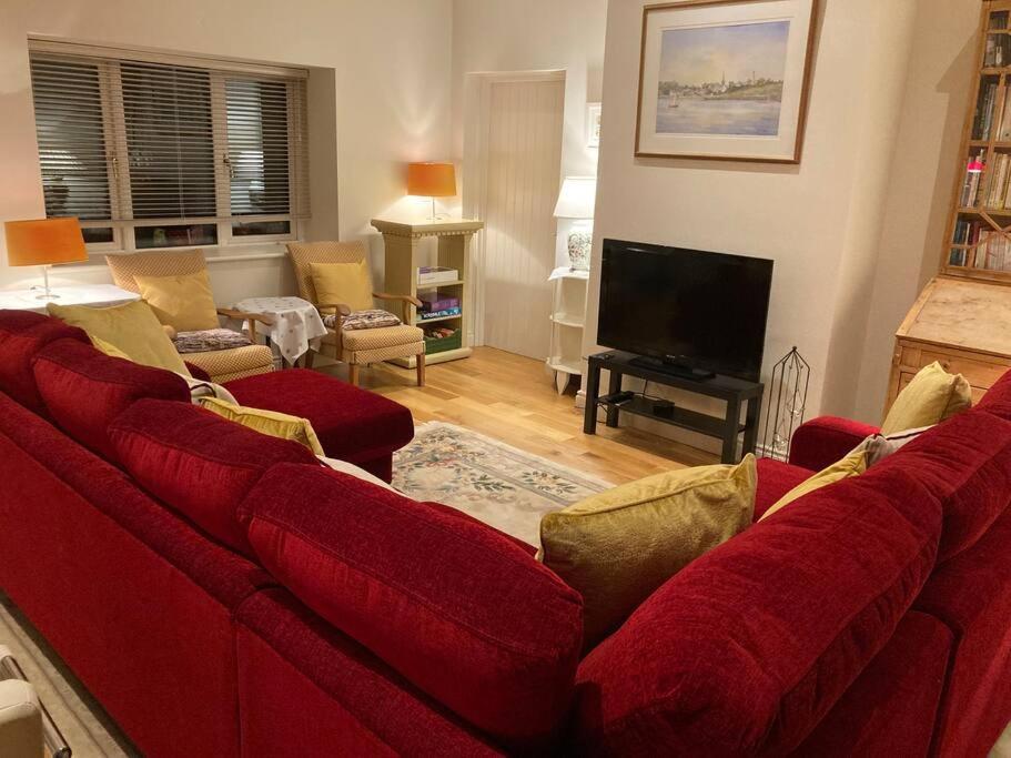 2 Quay Road, Killala. Stunning Sea Front Cottage Екстериор снимка
