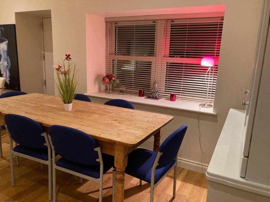 2 Quay Road, Killala. Stunning Sea Front Cottage Екстериор снимка